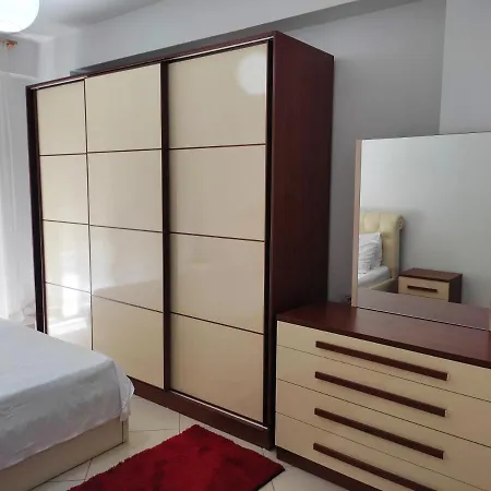 Alpha Center Apartman *